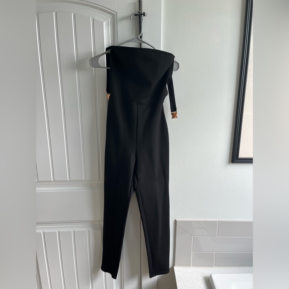 Strapless black jumper from Revolve - By the way brand